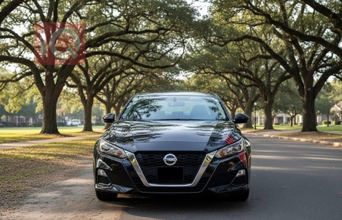 نيسان ألتيما